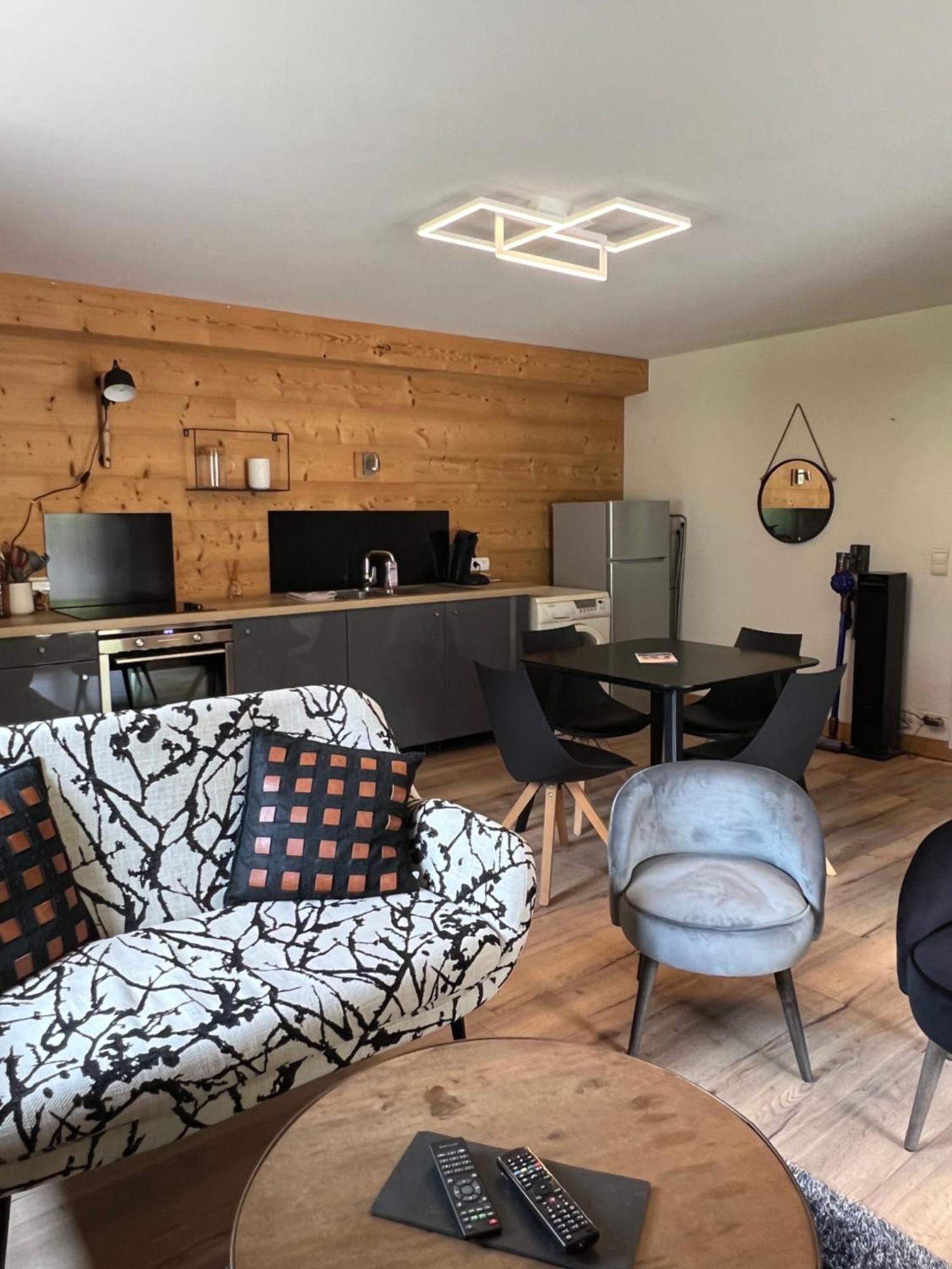 Neuf Chalet 4P Le Suet Jacuzzi Privatif Entremont 외부 사진